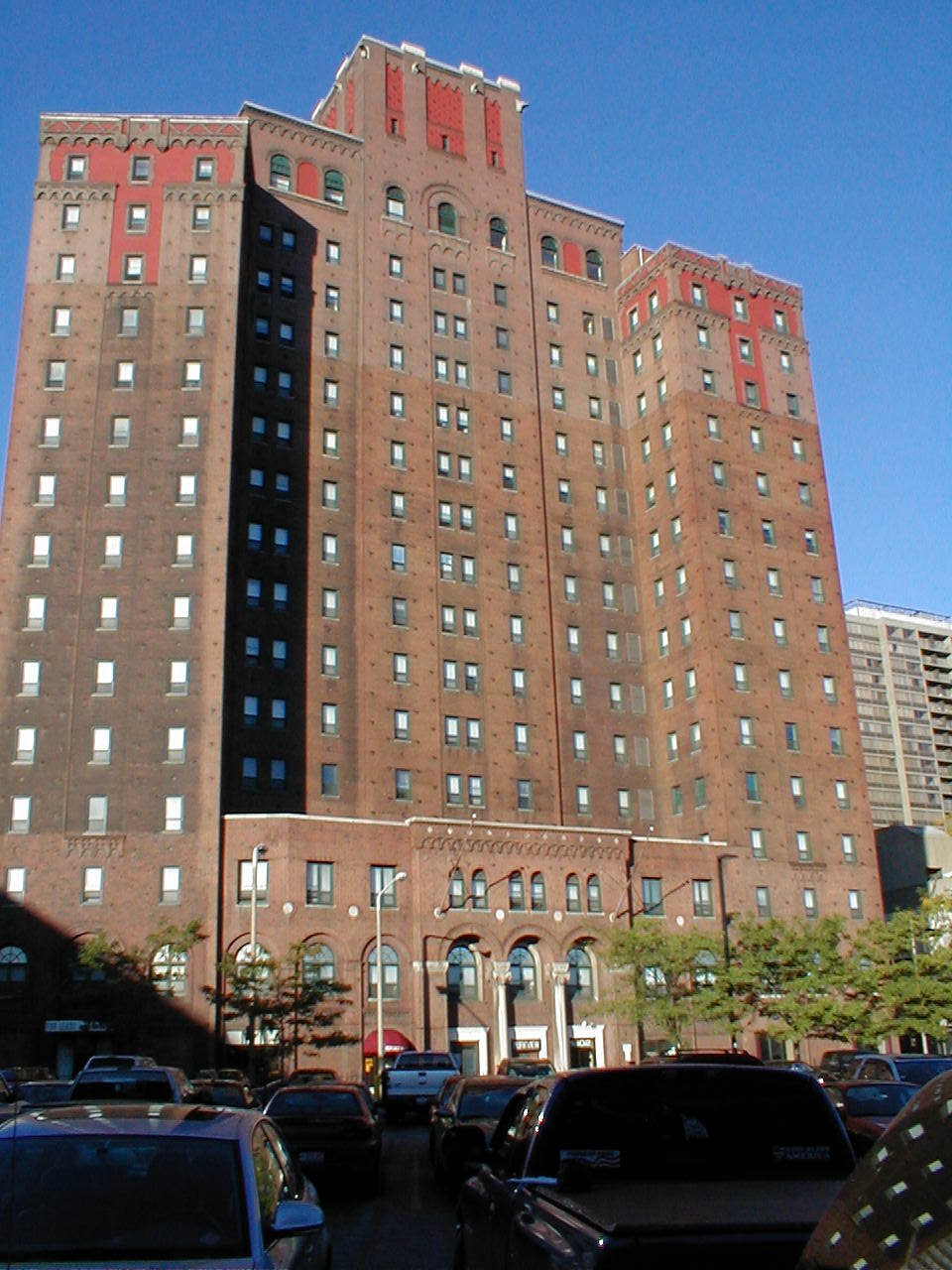 Allerton Apartments, East Cleveland