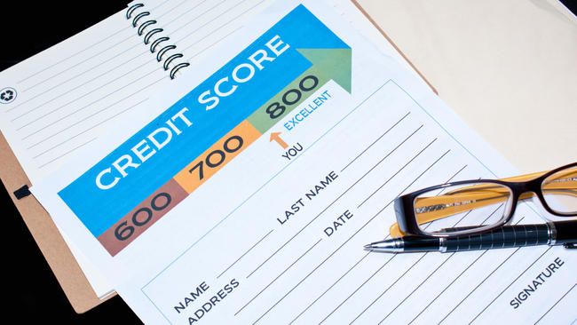 Average credit score for homebuyers falls to 723